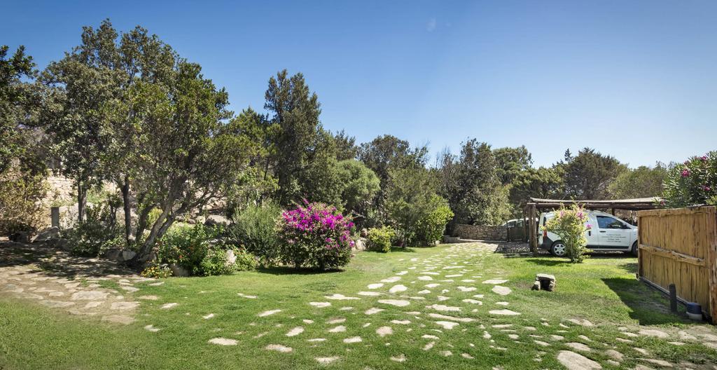 Le Case Di Capriccioli Porto Cervo Exterior photo